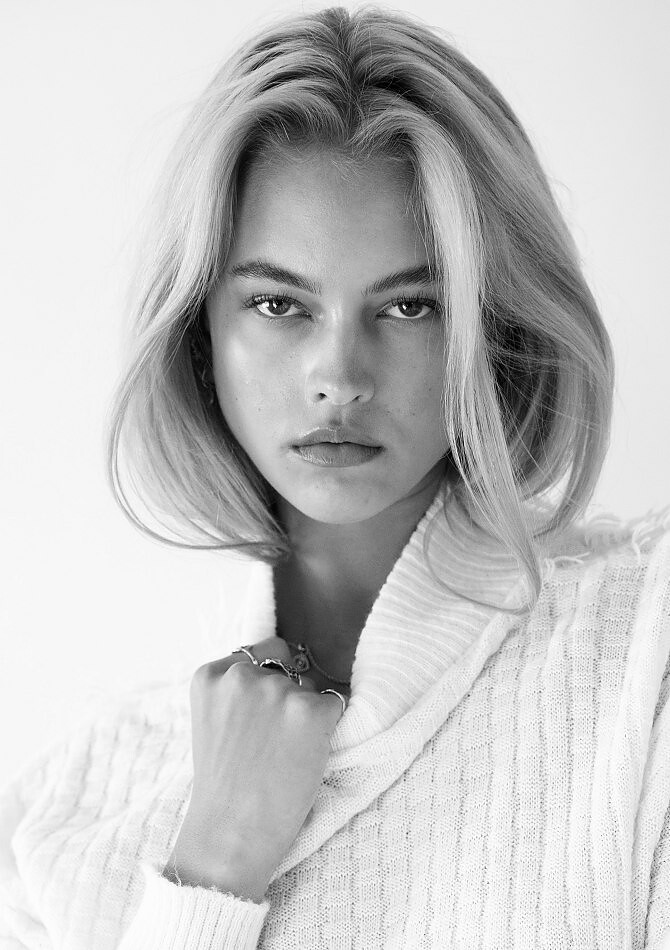 Nina Meyer - Unique Models